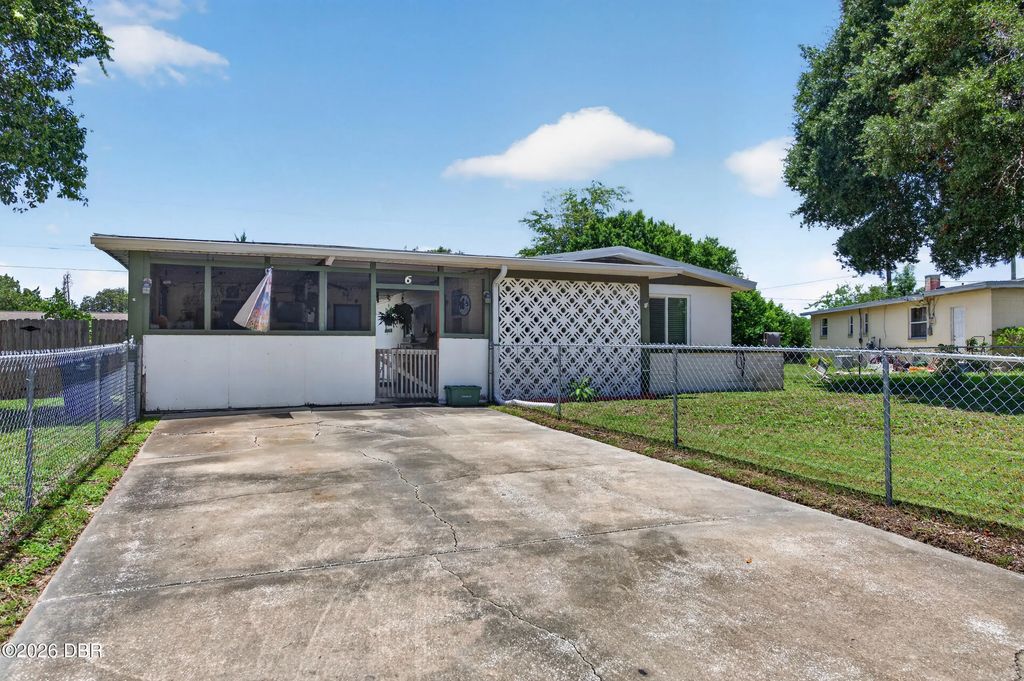 6 Highridge Road, Daytona Beach