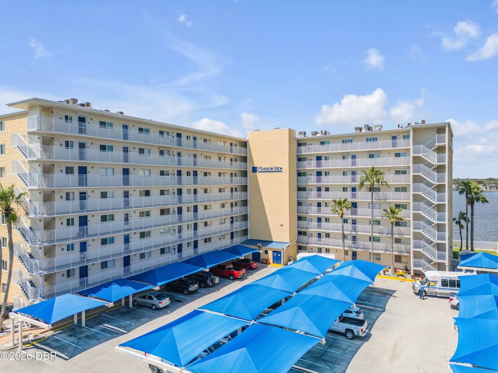 145 N Halifax Avenue, Daytona Beach