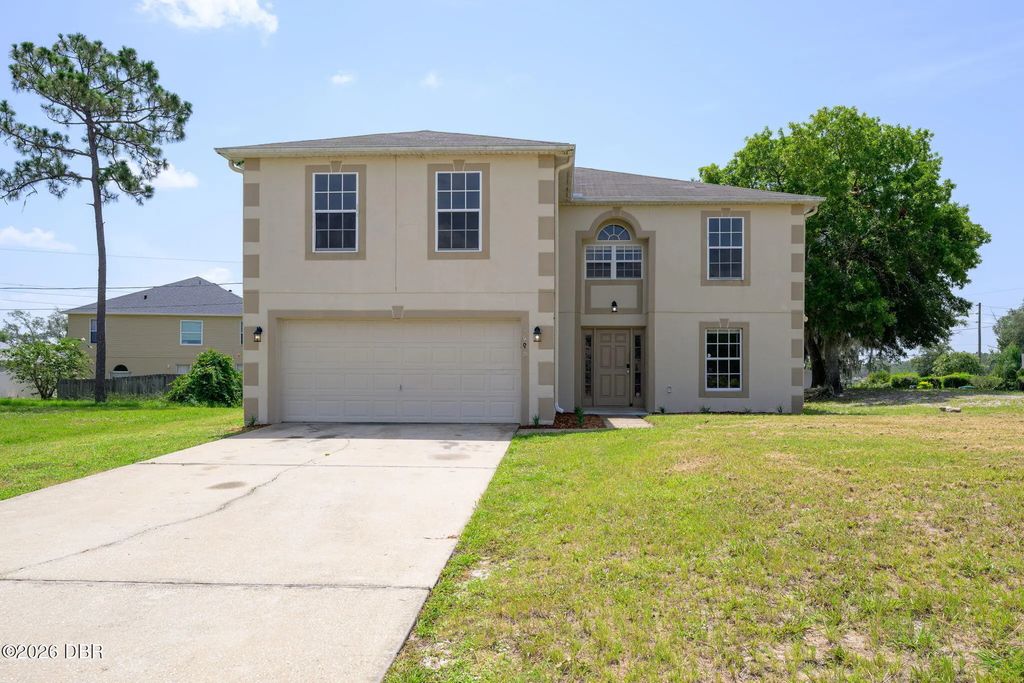 1690 Santee Avenue, Deltona