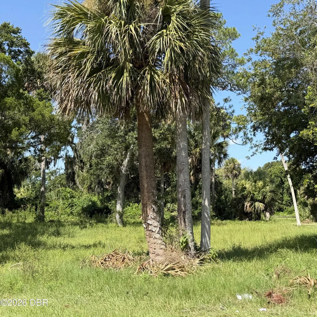 510-512 N Segrave Street, Daytona Beach