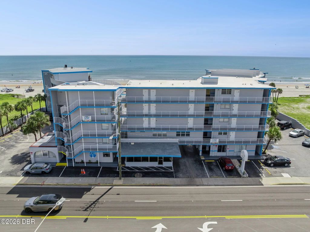1233 S Atlantic Avenue, Daytona Beach