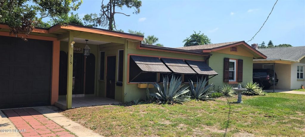 315 Golf Boulevard, Daytona Beach