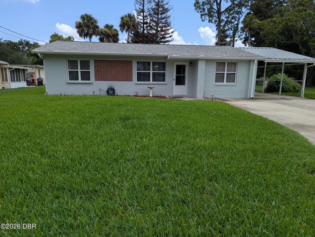 314 Roslyn Avenue, New Smyrna Beach
