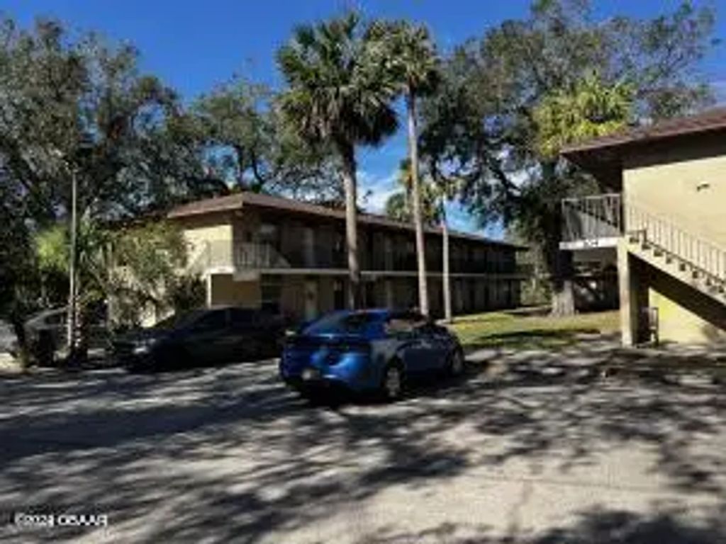 304 Maple Street, Daytona Beach