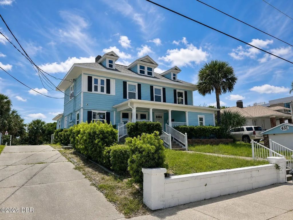 431 N Grandview Avenue, Daytona Beach