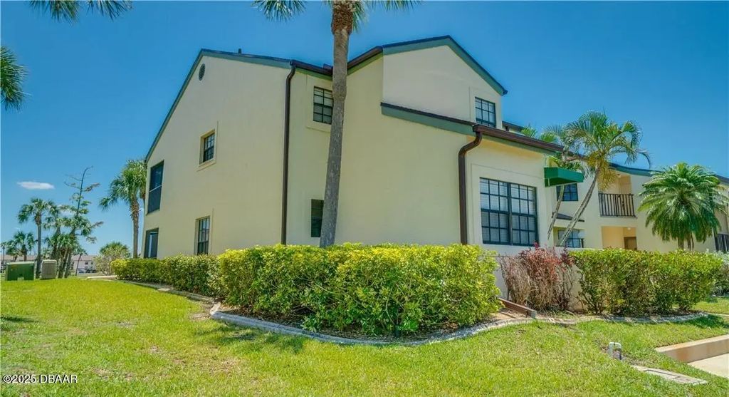 17230 Terraverde Circle, Fort Myers