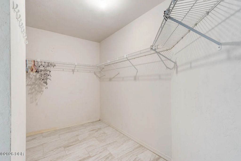 317 Glenbriar Circle, Daytona Beach
