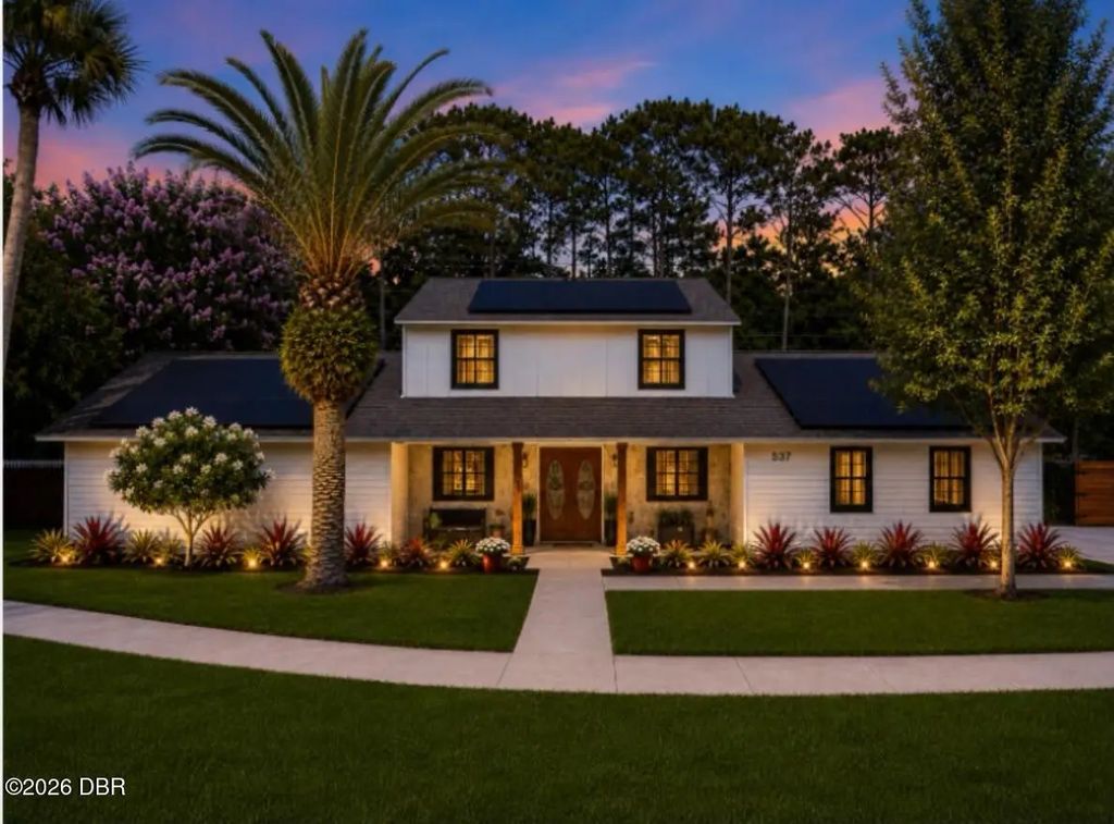 537 Pelican Bay Drive, Daytona Beach