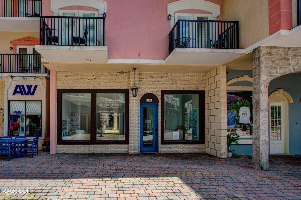 101 Palm Harbor Parkway, Palm Coast