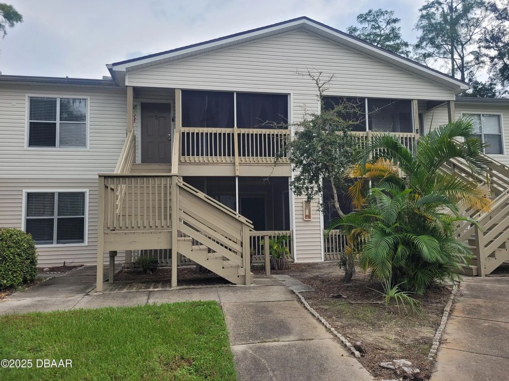 1600 Big Tree Road, Daytona Beach