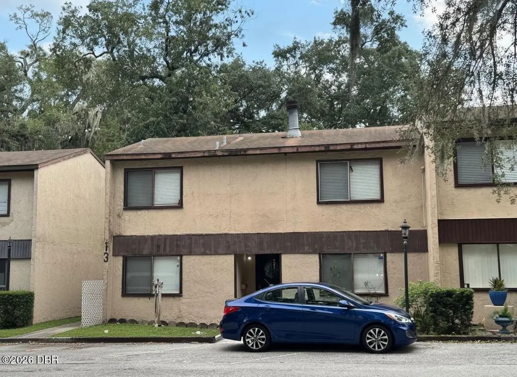 708 Oaks Field Road, Jacksonville
