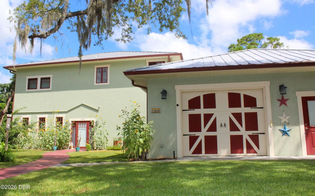 100 Peterson Court, Holly Hill