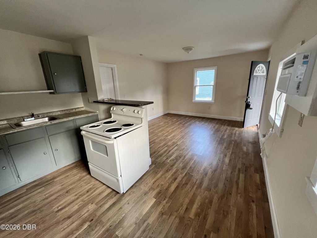 737 Florence Street, Daytona Beach