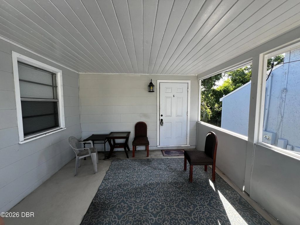 131 S Halifax Avenue, Daytona Beach