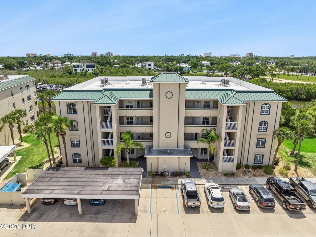426 Bouchelle Drive, New Smyrna Beach