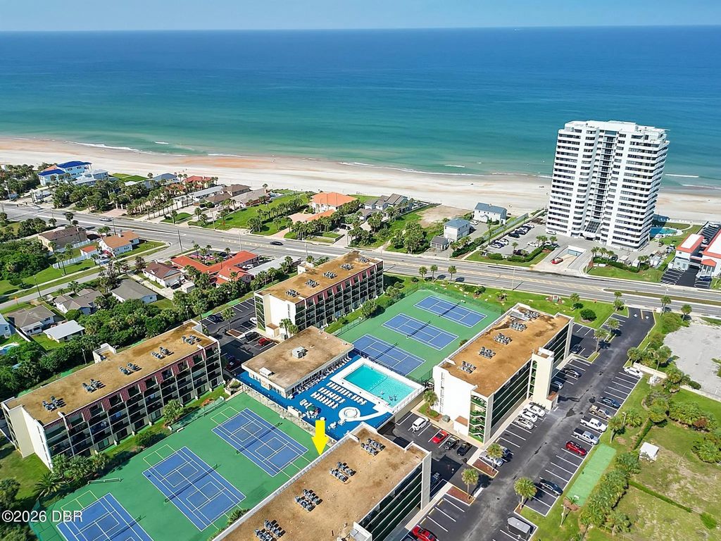 1433 N Atlantic Avenue, Daytona Beach