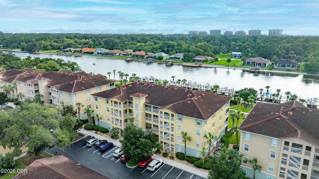 700 Canopy Walk Lane, Palm Coast
