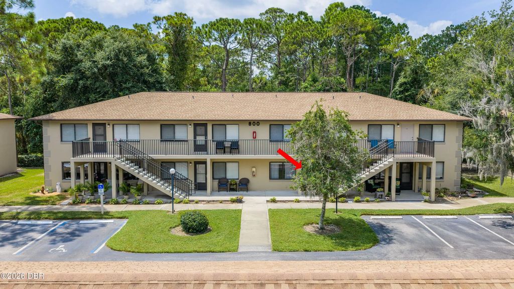1601 Big Tree Road, Daytona Beach