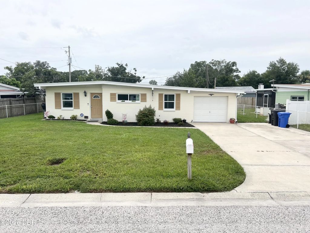 7812 N Gomez Avenue, Tampa