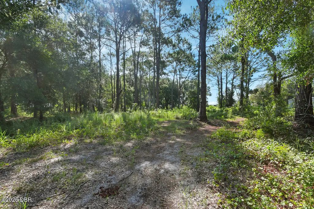 325 Garden Lane, Bunnell