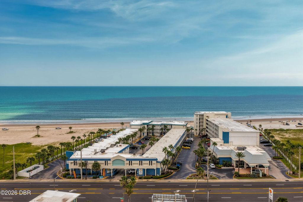 935 S Atlantic Avenue, Daytona Beach