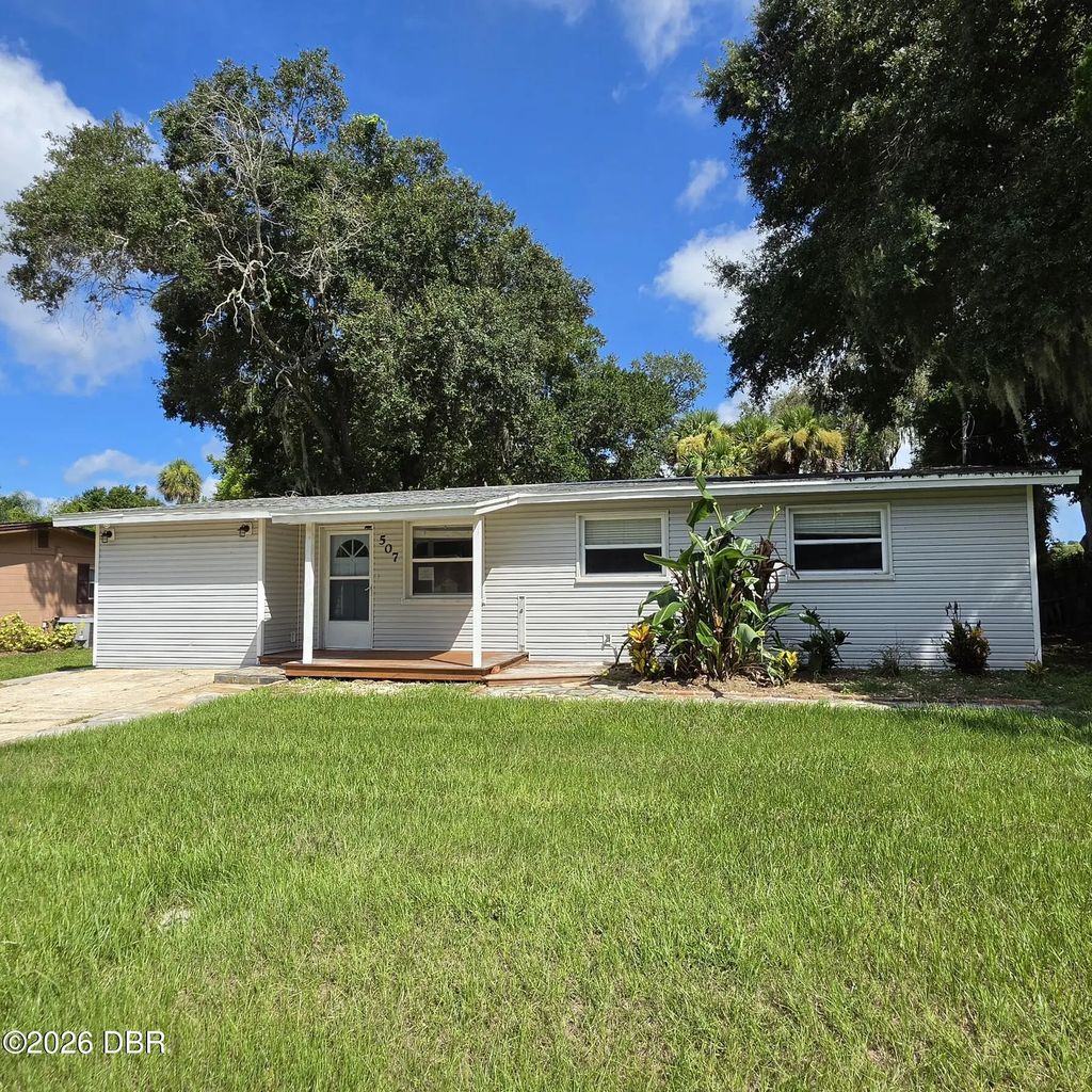507 Powers Avenue, Port Orange