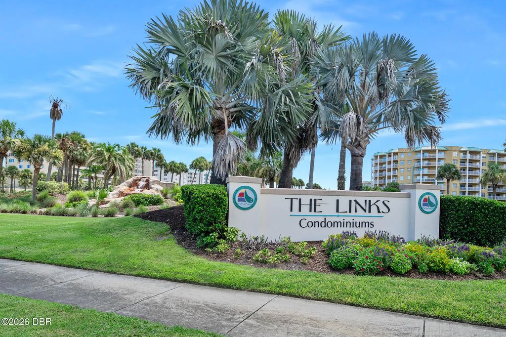 4670 Links Village Drive, Ponce Inlet