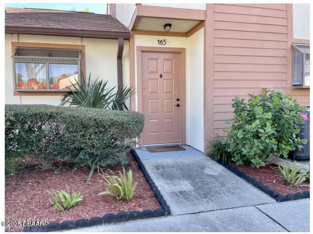 165 White Fawn Drive, Daytona Beach