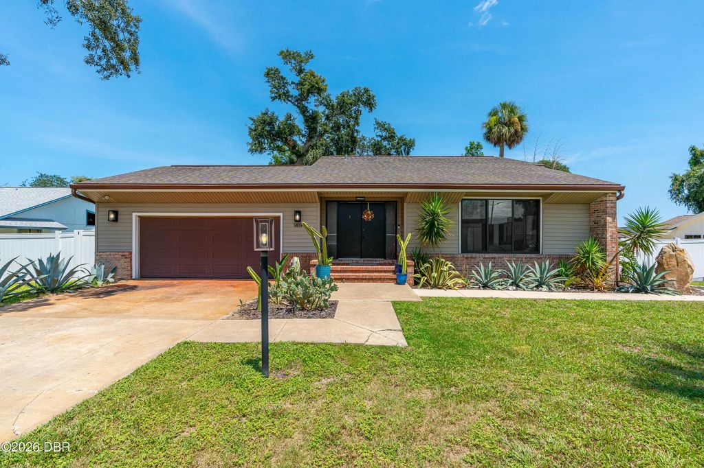 1419 N Beach Street, Ormond Beach