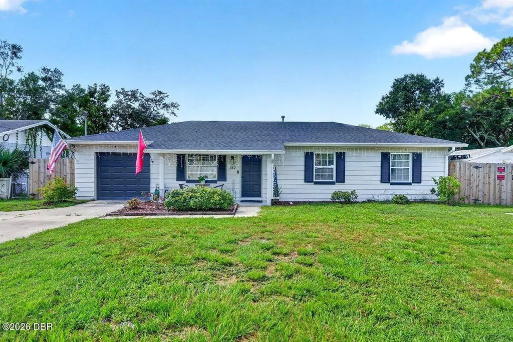 880 Seminole Avenue, Longwood