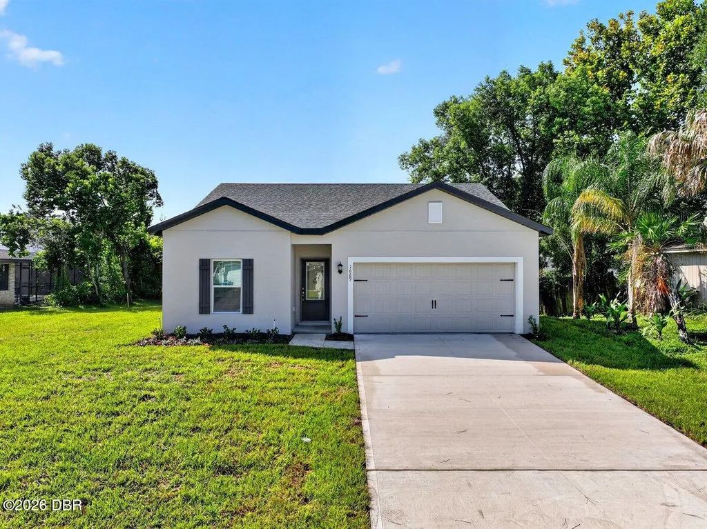 1669 Montague Street, Deltona