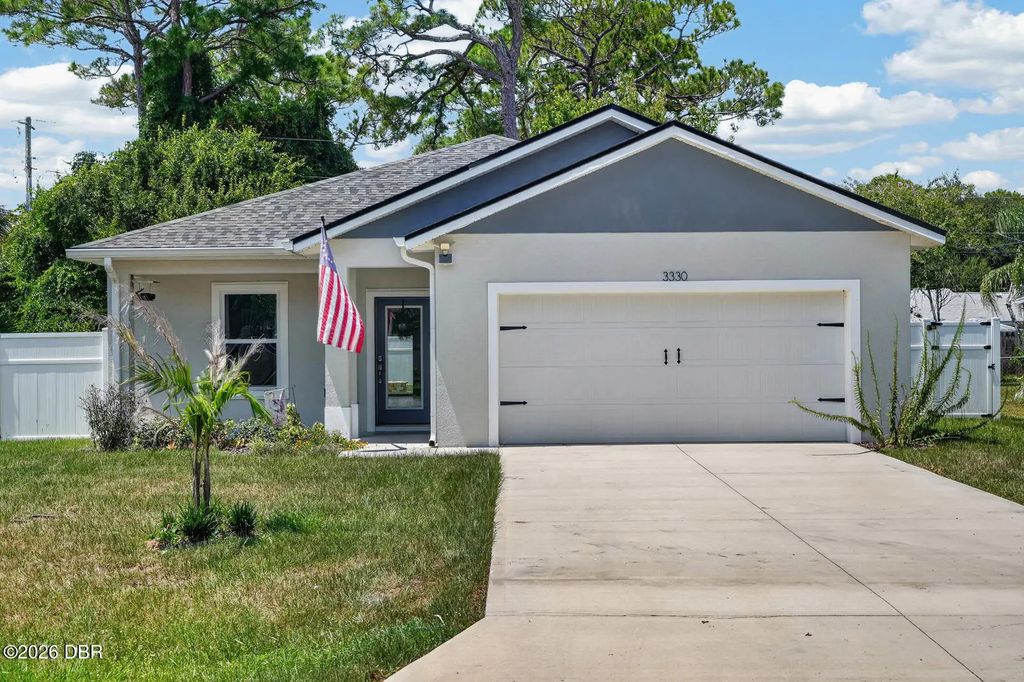 3330 Willow Oak Drive, Edgewater