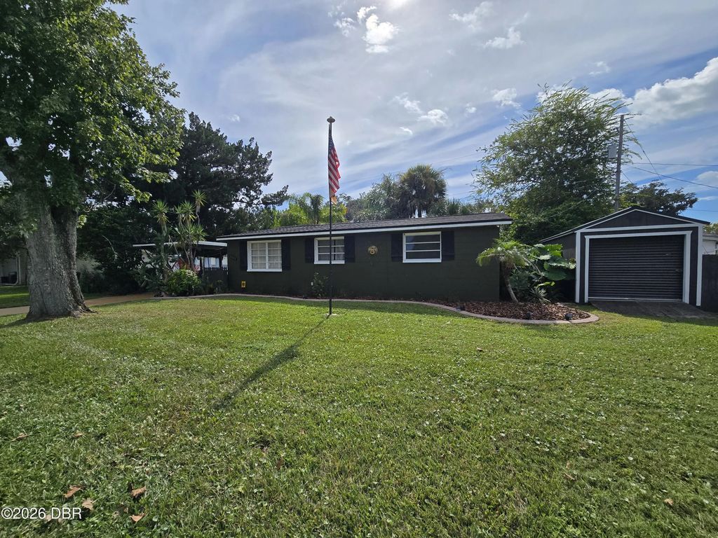 2022 Brian Avenue, South Daytona