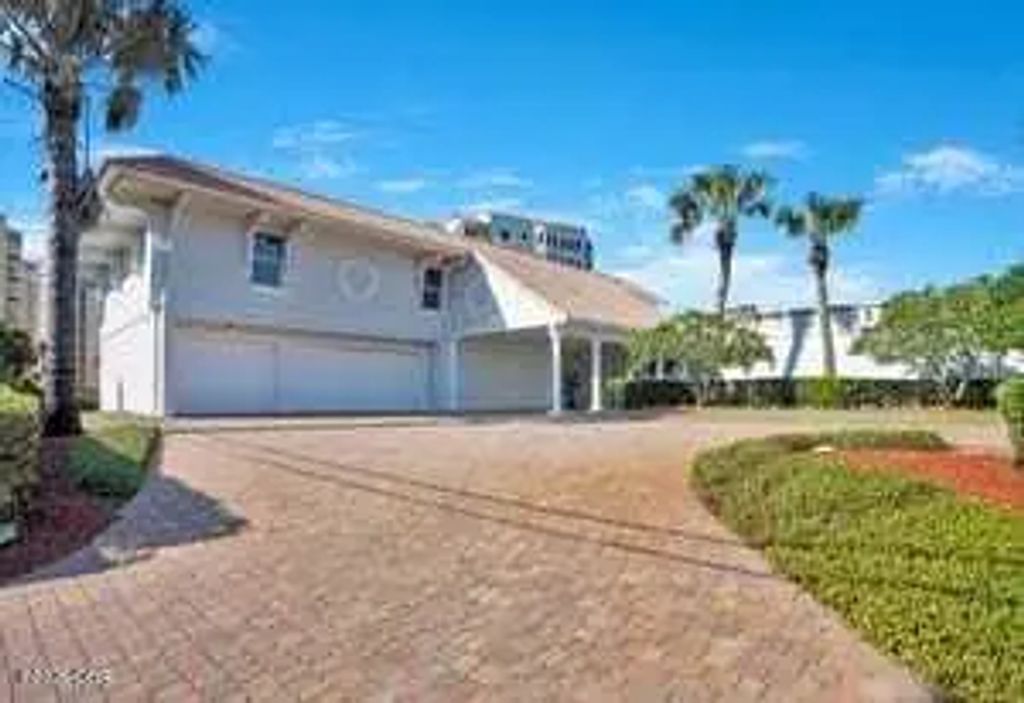 2117 Ocean Drive, New Smyrna Beach