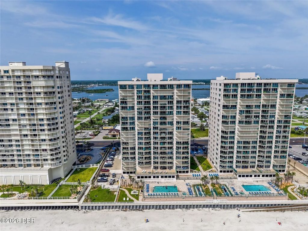 3315 S Atlantic Avenue, Daytona Beach Shores