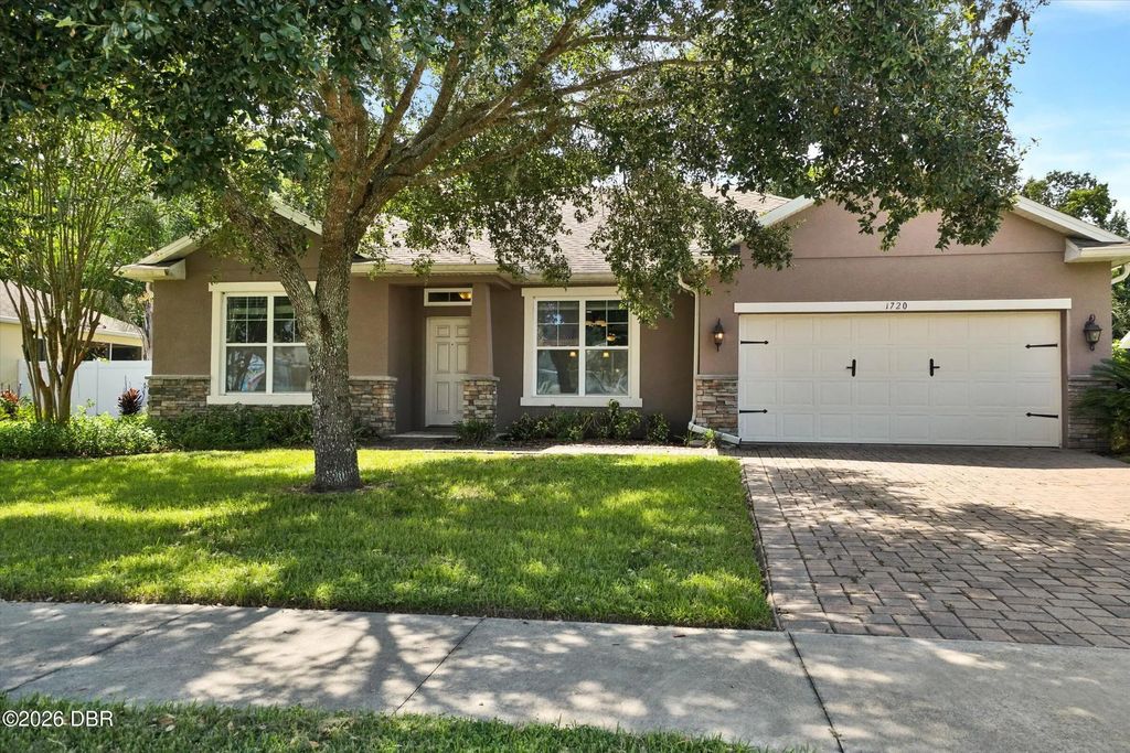 1720 Lady Fern Trail, DeLand