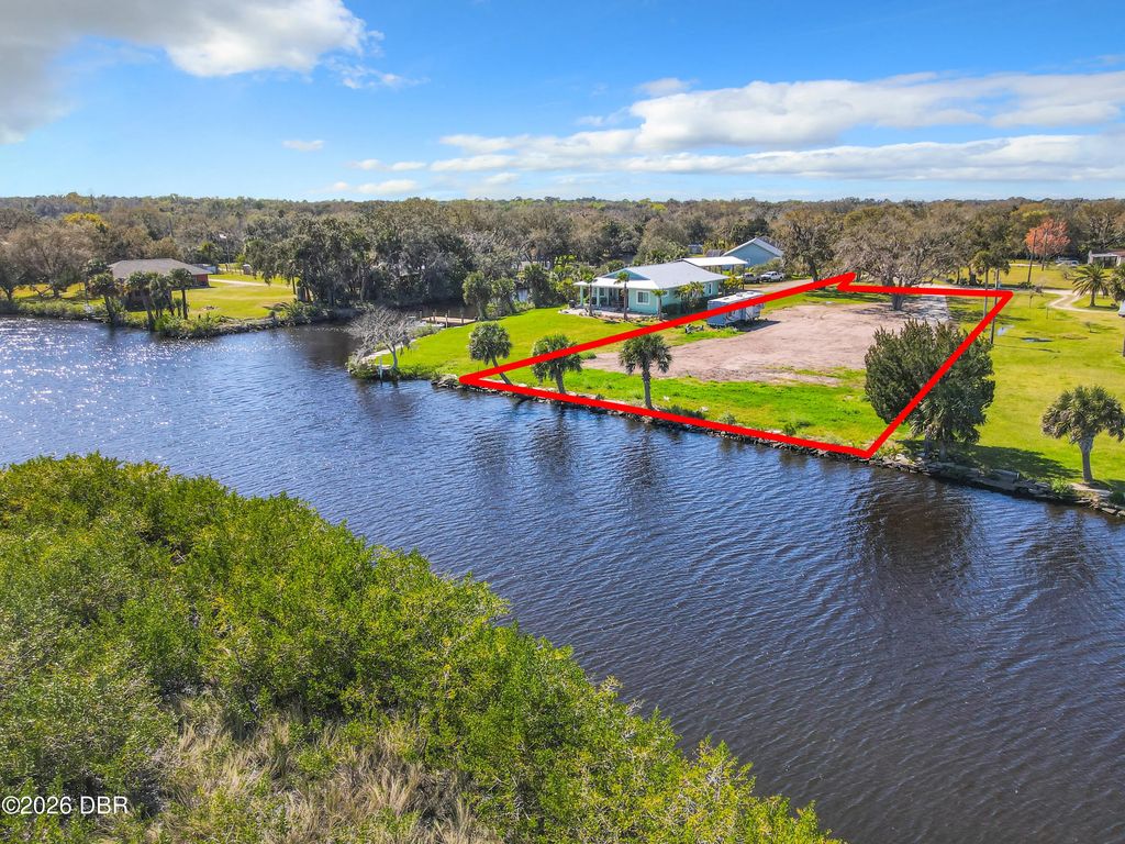 613 Bay Drive, New Smyrna Beach