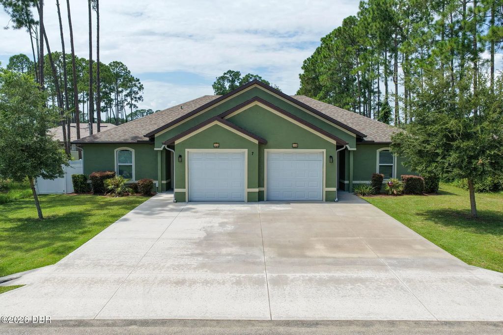 7 Empire Lane, Palm Coast