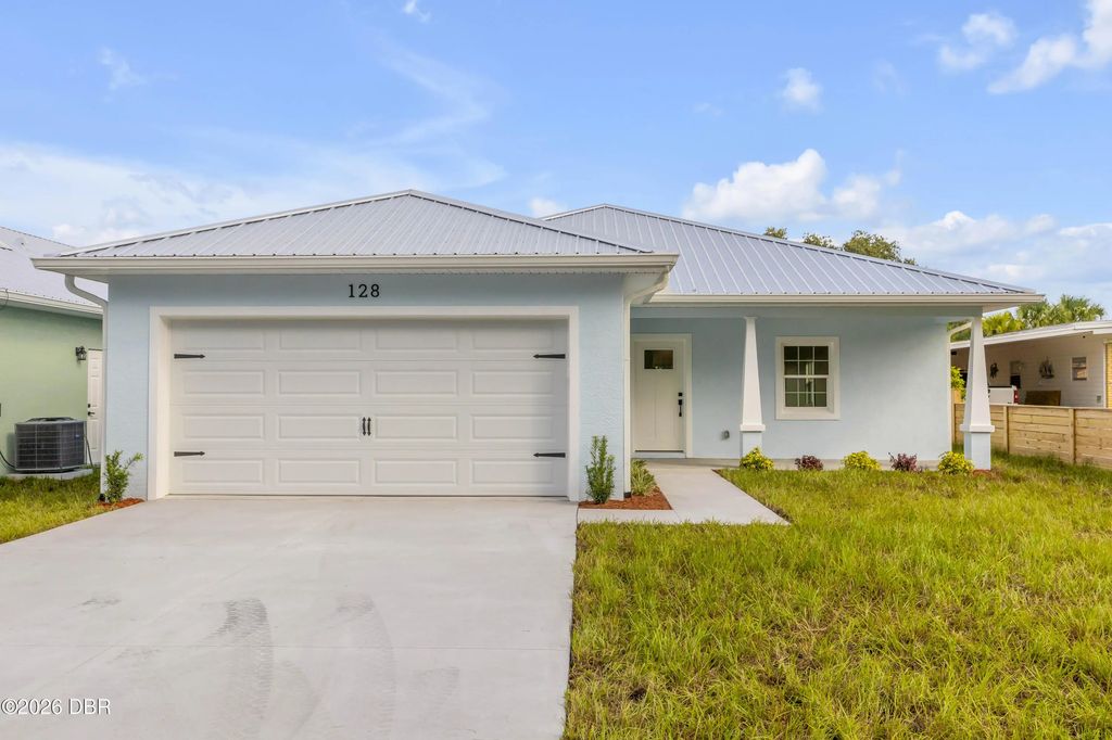 128 Indian Creek Road, Oak Hill