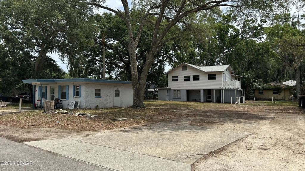 909 Winchester Street, Daytona Beach
