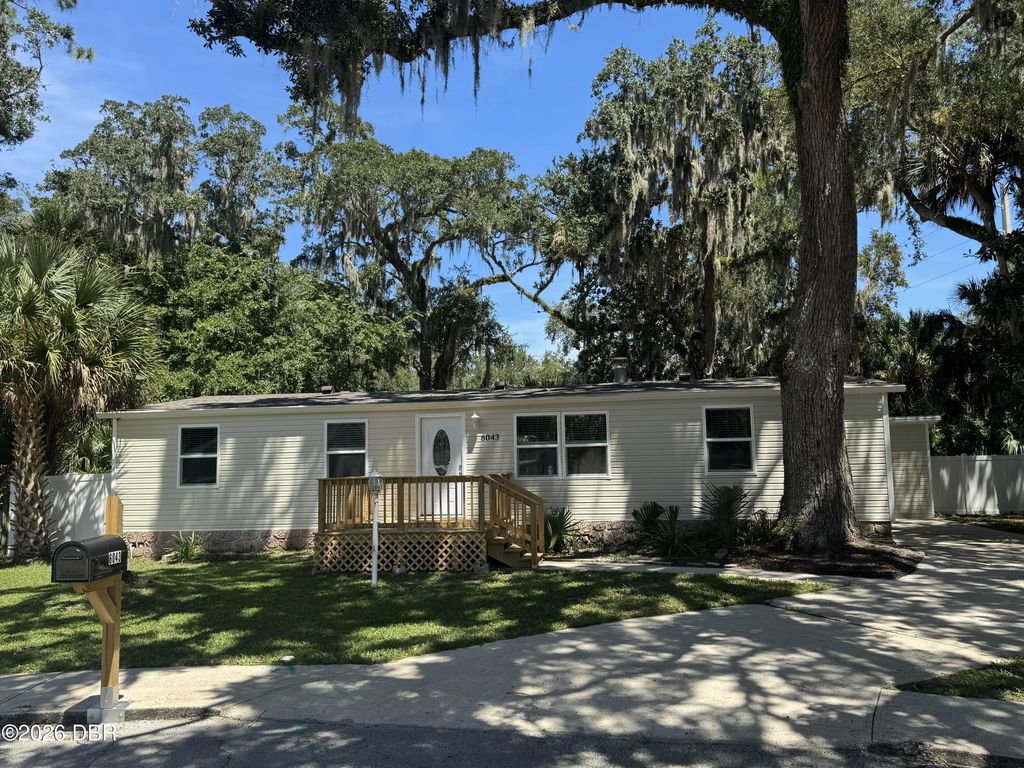 6043 Galien Court, Port Orange