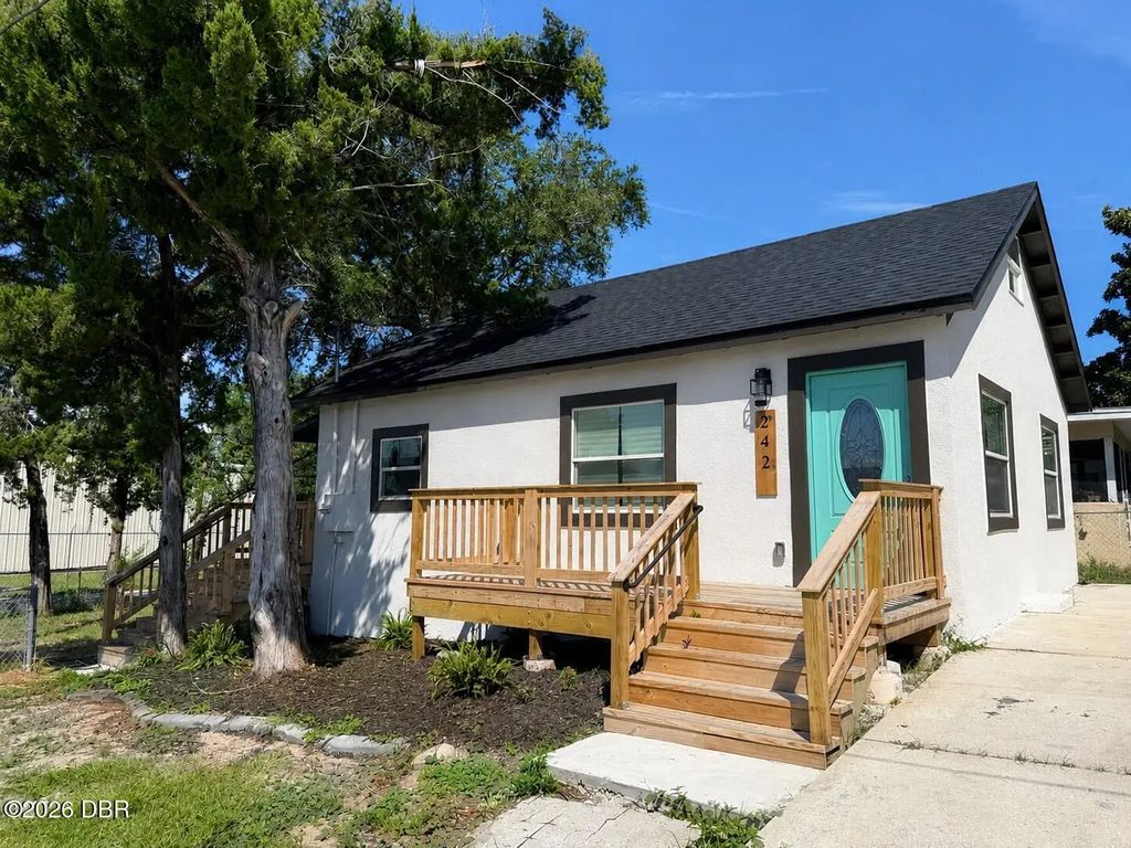 242 Bainbridge Avenue, Holly Hill
