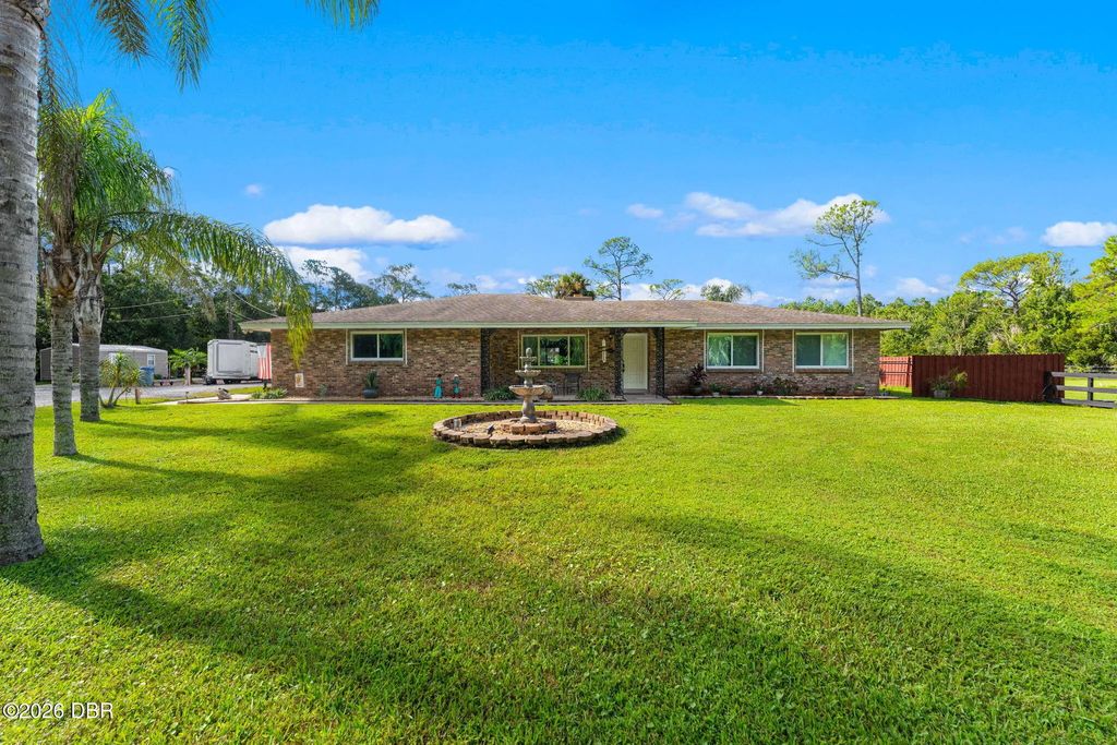 2131 W Poinsettia Drive, Port Orange