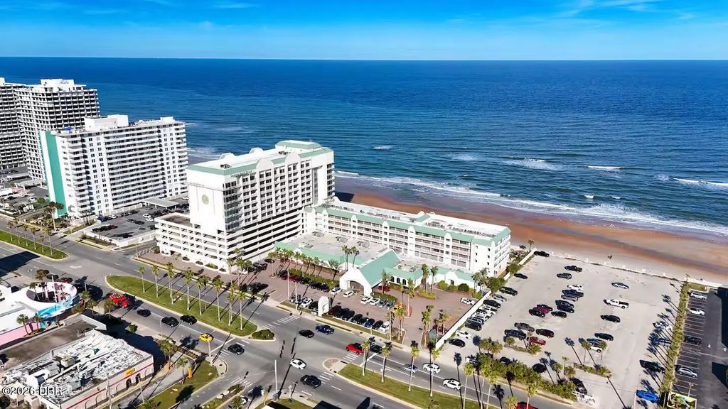 2700 N Atlantic Avenue, Daytona Beach