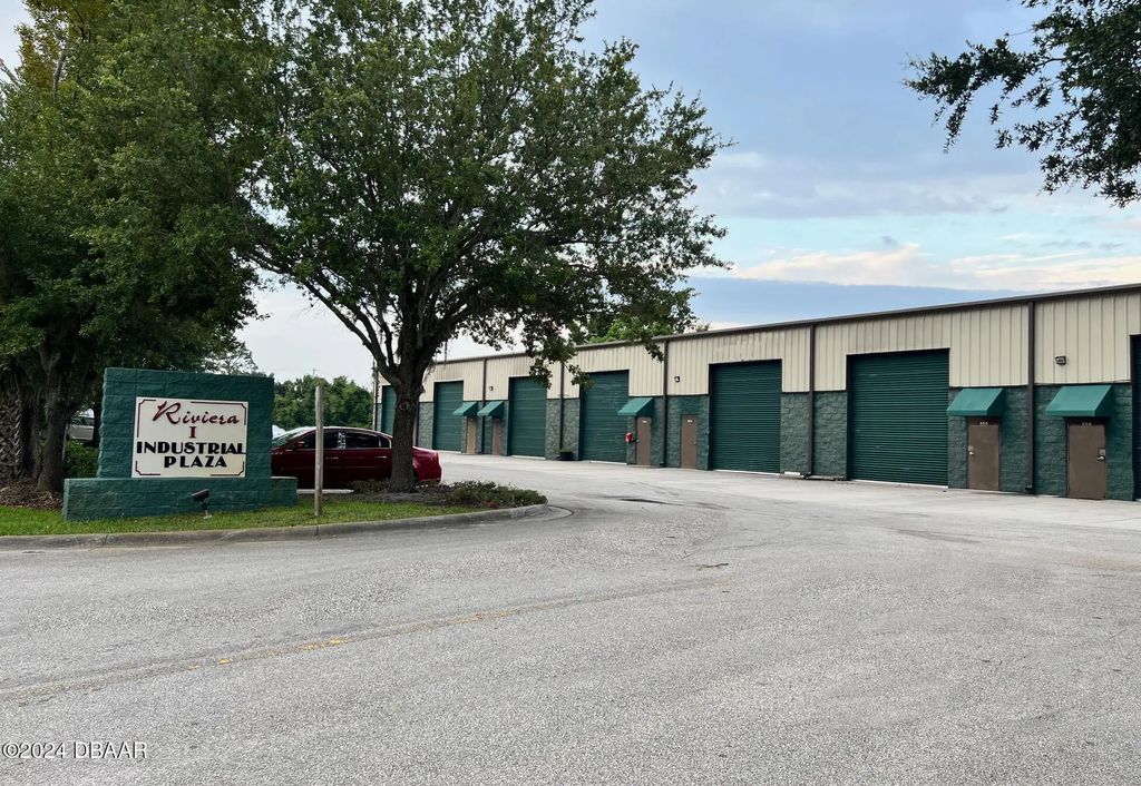 1610 State Avenue, Holly Hill
