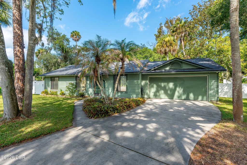 14 Mainsail Circle, Ormond Beach