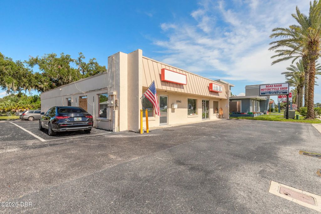 1841 S Ridgewood Avenue, South Daytona