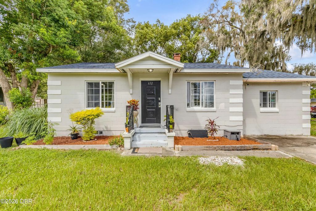 652 N Stone Street, DeLand