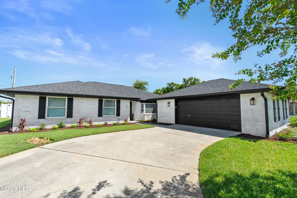 4 Saint Johns Place, Ormond Beach
