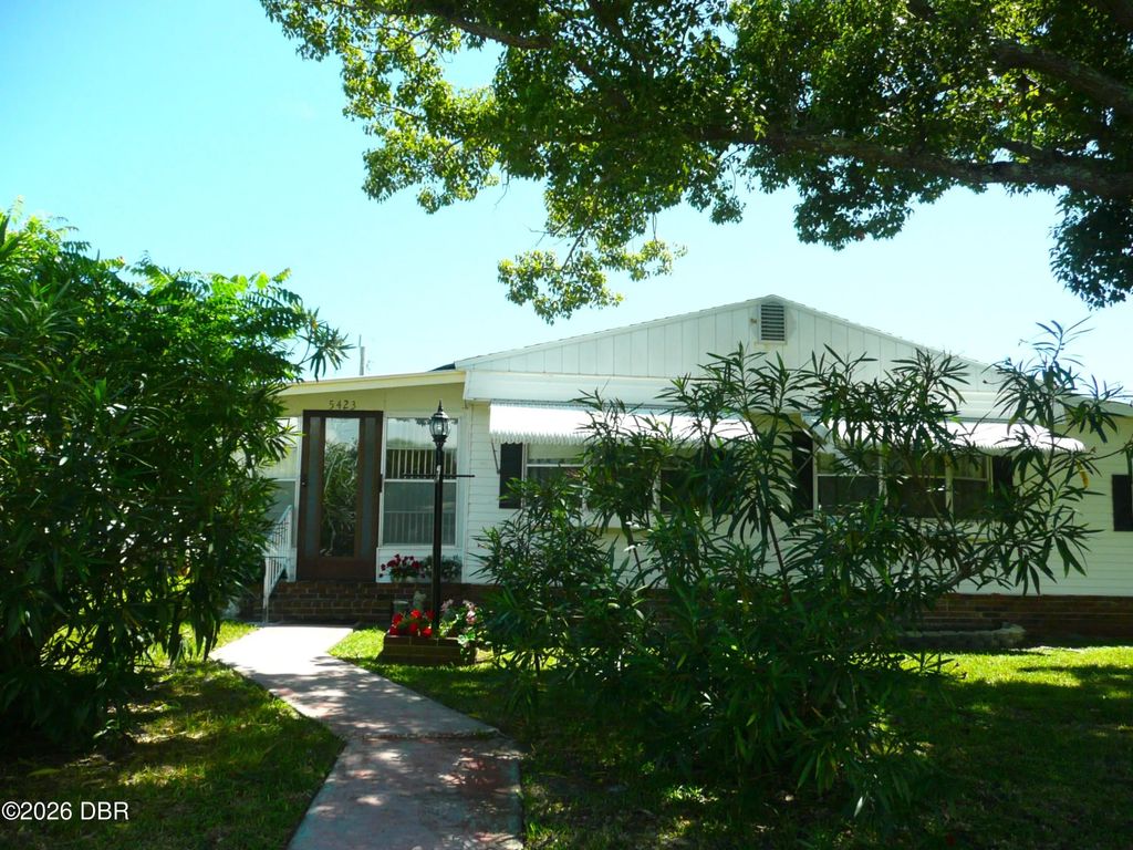 5423 Orange Avenue, Port Orange